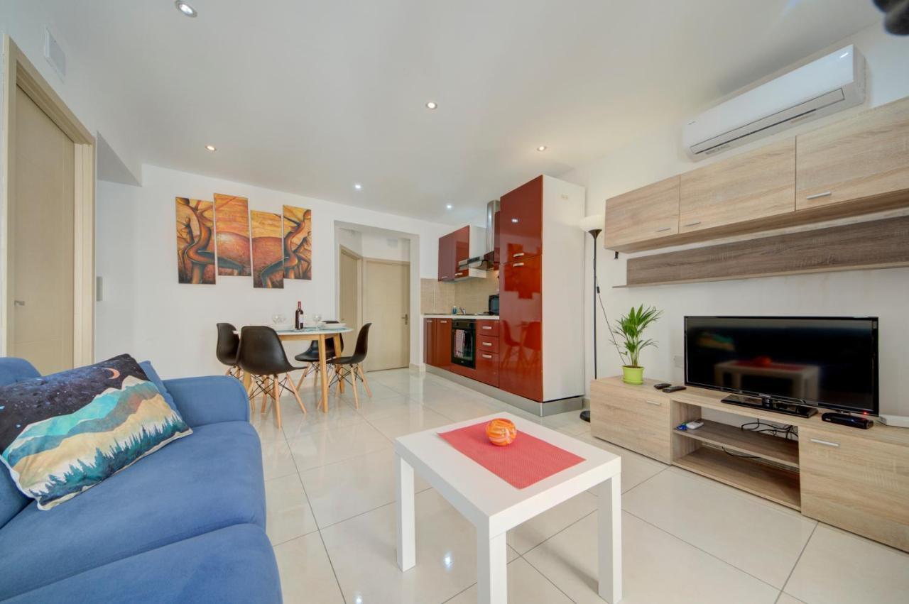 Sapphire Court 2 Bedroom Apartments By Shortletsmalta Σλιέμα Εξωτερικό φωτογραφία