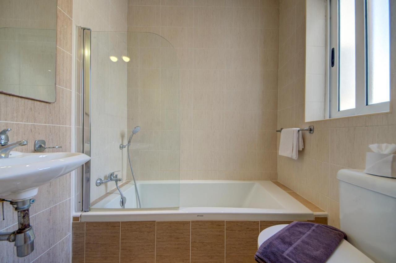 Sapphire Court 2 Bedroom Apartments By Shortletsmalta Σλιέμα Εξωτερικό φωτογραφία