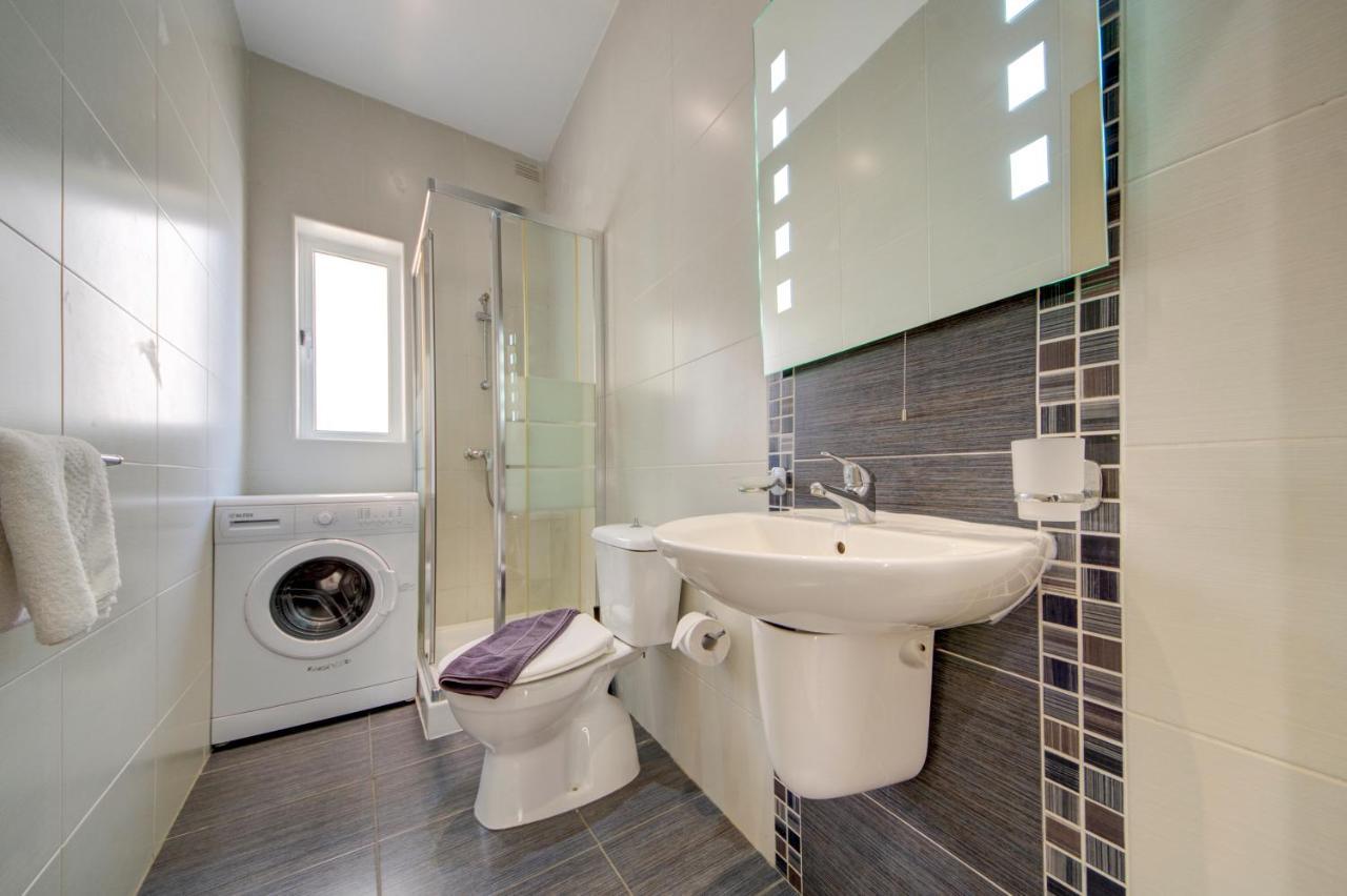 Sapphire Court 2 Bedroom Apartments By Shortletsmalta Σλιέμα Εξωτερικό φωτογραφία
